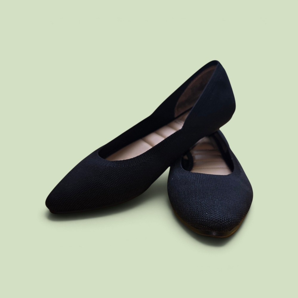 Cynthia Rowley Black Recycled Knit Pointed Toe Flats Shoes Womens